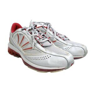 New Balance Women's Size 7.5 Running Shoes Gray Mesh